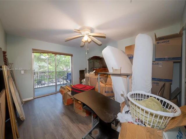 13455 SW 9th Ct # 301J, Pembroke Pines FL 33027