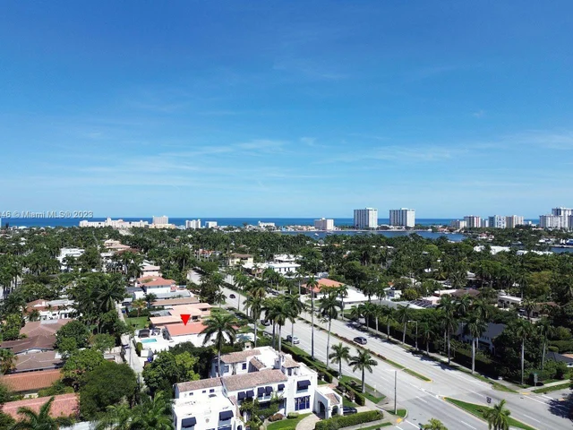 1045 Hollywood Blvd, Hollywood FL 33019