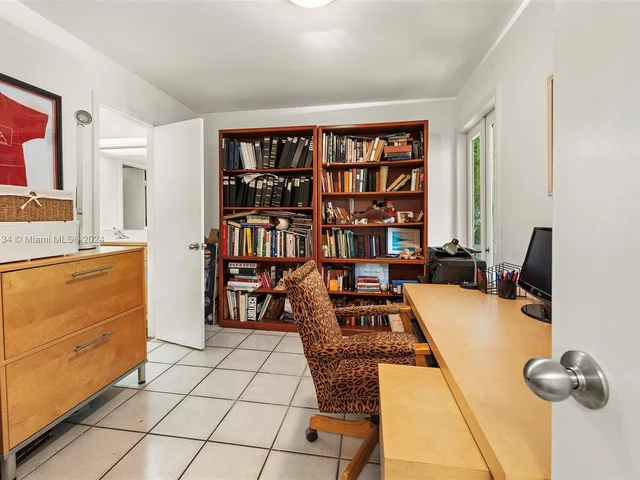 3821 Carole Ct, Miami FL 33133