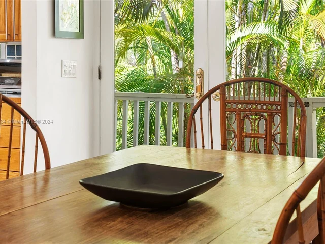 3821 Carole Ct, Miami FL 33133