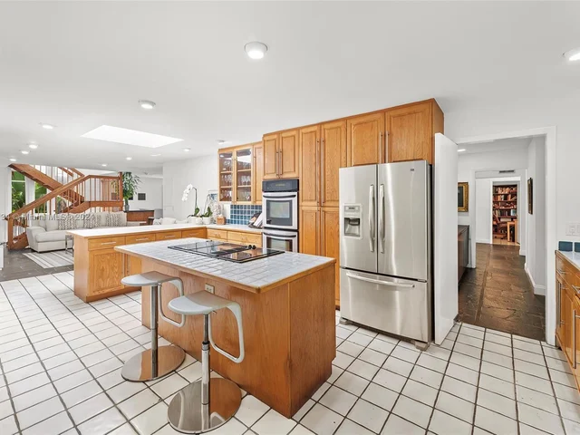 3821 Carole Ct, Miami FL 33133