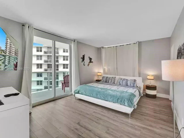 3801 S Ocean Dr # 9W, Hollywood FL 33019