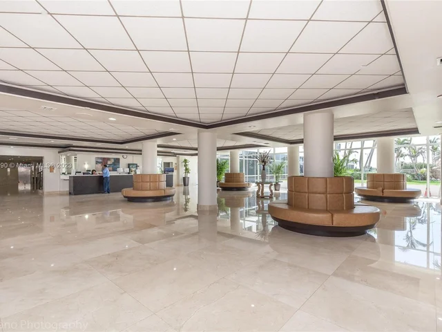 5005 Collins Ave # 808, Miami Beach FL 33140