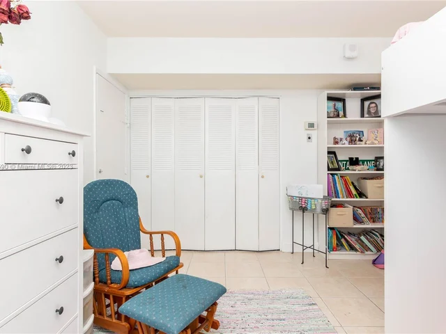 5005 Collins Ave # 808, Miami Beach FL 33140