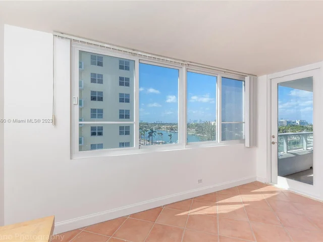 5005 Collins Ave # 808, Miami Beach FL 33140