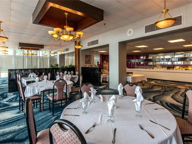 5005 Collins Ave # 808, Miami Beach FL 33140