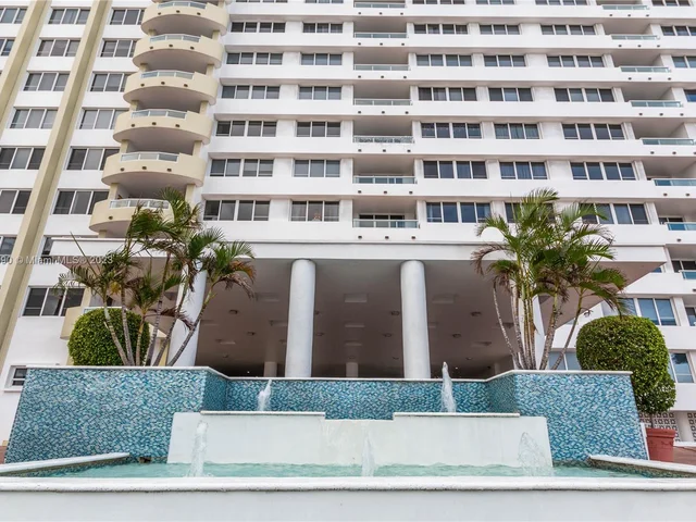 5005 Collins Ave # 808, Miami Beach FL 33140