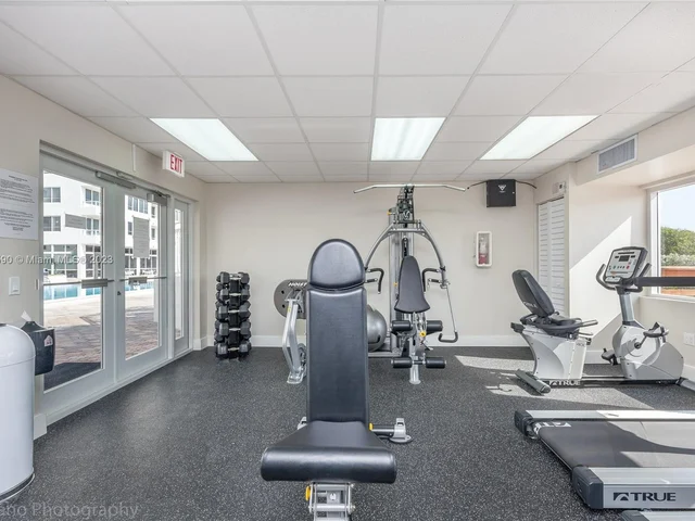 5005 Collins Ave # 808, Miami Beach FL 33140