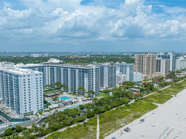 2301 Collins Ave # 318, Miami Beach FL 33139