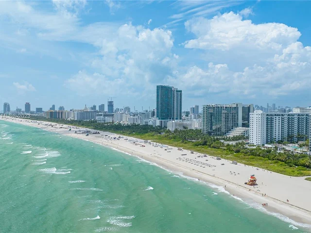 2301 Collins Ave # 318, Miami Beach FL 33139