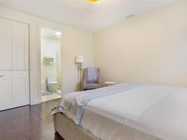 3164 Inverness, Weston FL 33332