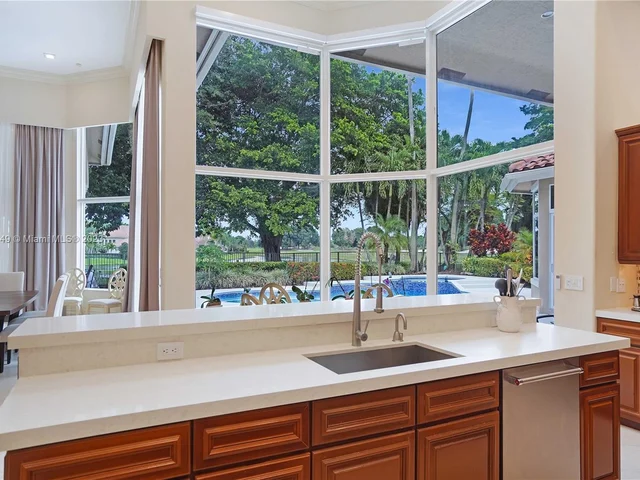 3164 Inverness, Weston FL 33332