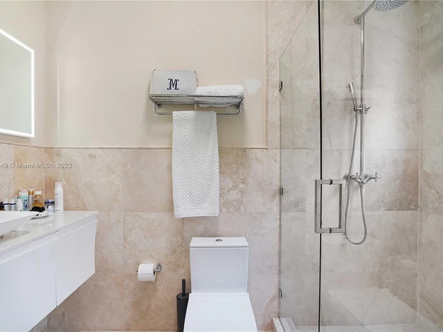 3164 Inverness, Weston FL 33332