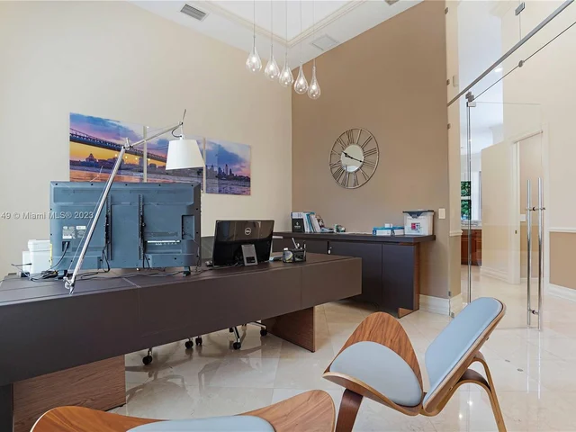 3164 Inverness, Weston FL 33332