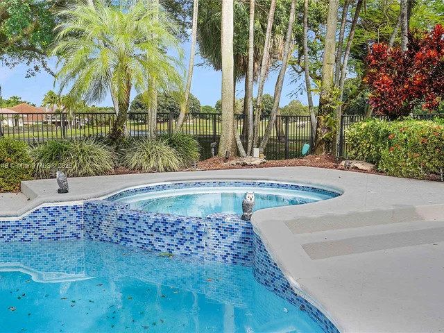 3164 Inverness, Weston FL 33332