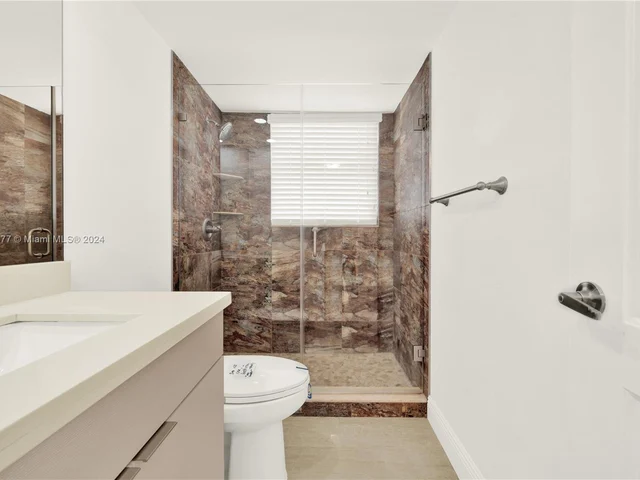 3200 N Course Ln # 216, Pompano Beach FL 33069