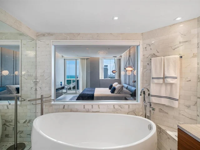 4775 Collins Ave # 2603, Miami Beach FL 33140