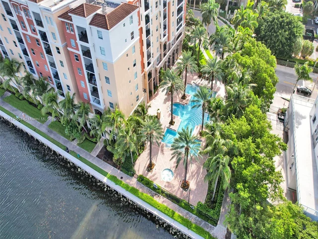 17100 N Bay Rd # 1704, Sunny Isles Beach FL 33160