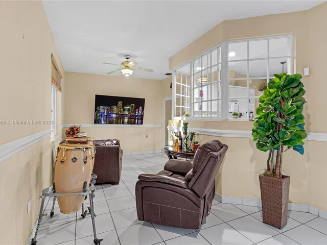 2810 SW 114th Ave, Miami FL 33165