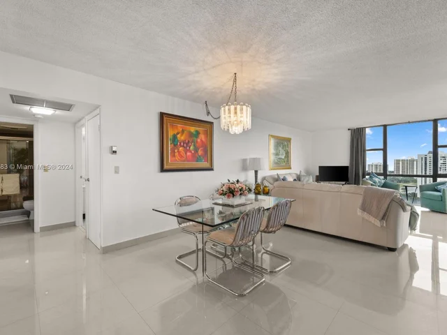 20379 W Country Club Dr # 2433, Aventura FL 33180