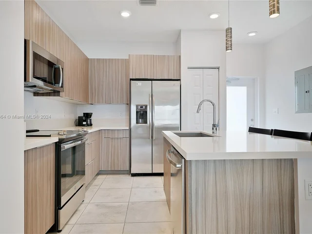 4740 NW 84th Ct # 31, Doral FL 33166