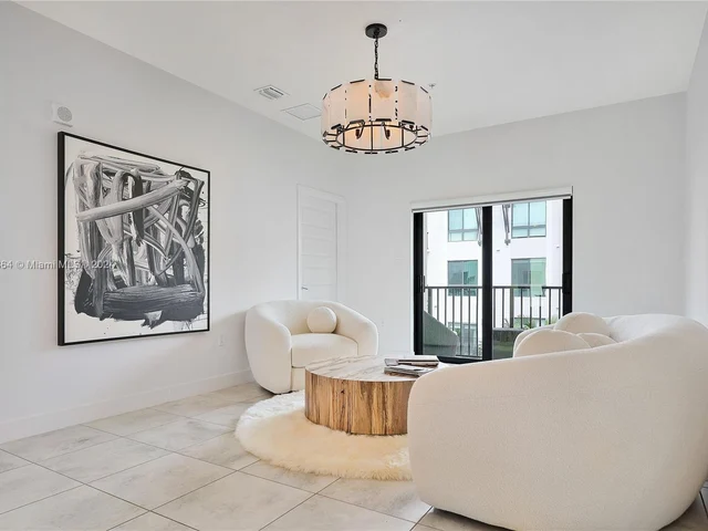 4740 NW 84th Ct # 31, Doral FL 33166