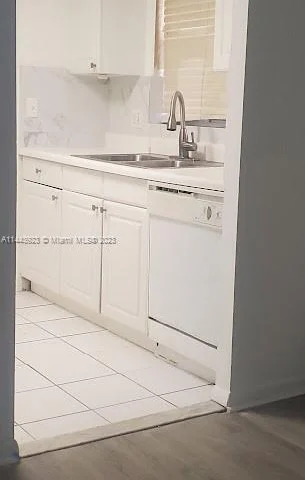 2431 SW 82nd Ave # 105, Davie FL 33324