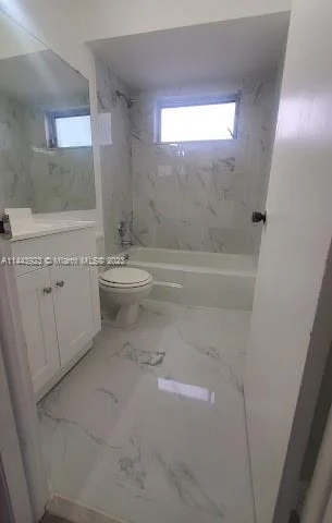 2431 SW 82nd Ave # 105, Davie FL 33324