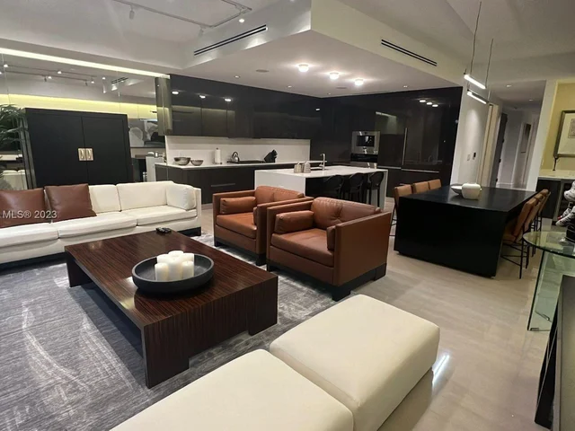 3300 NE 188th St # 212, Aventura FL 33180