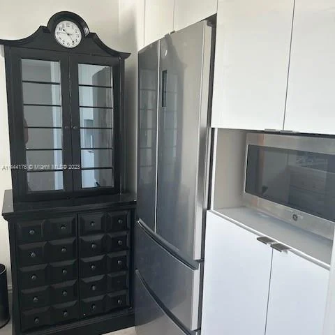 1100 West Ave # 1402, Miami Beach FL 33139