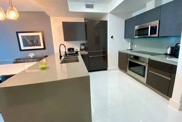 1080 Brickell Ave # 2004, Miami FL 33131