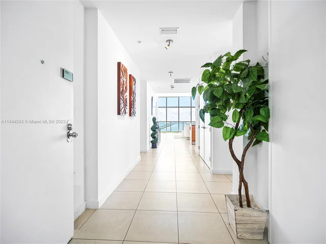 3301 NE 1st Ave # 7, Miami FL 33137