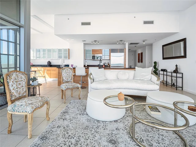 3301 NE 1st Ave # 7, Miami FL 33137