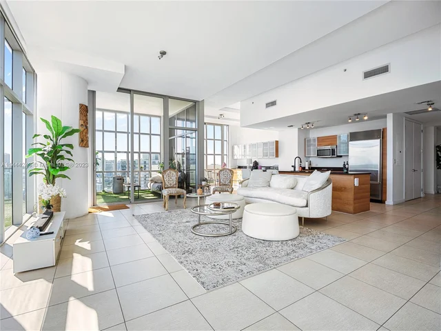 3301 NE 1st Ave # 7, Miami FL 33137