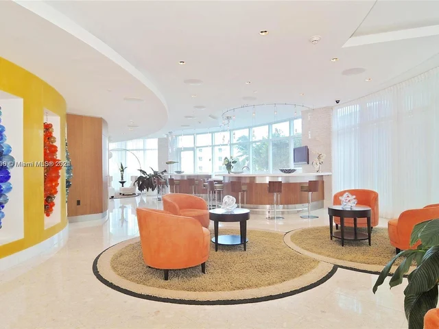 3801 Collins Ave # 1104, Miami Beach FL 33140