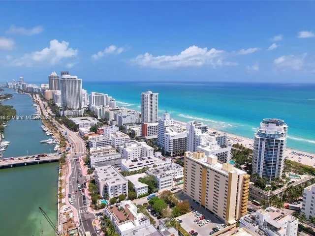 3801 Collins Ave # 1104, Miami Beach FL 33140