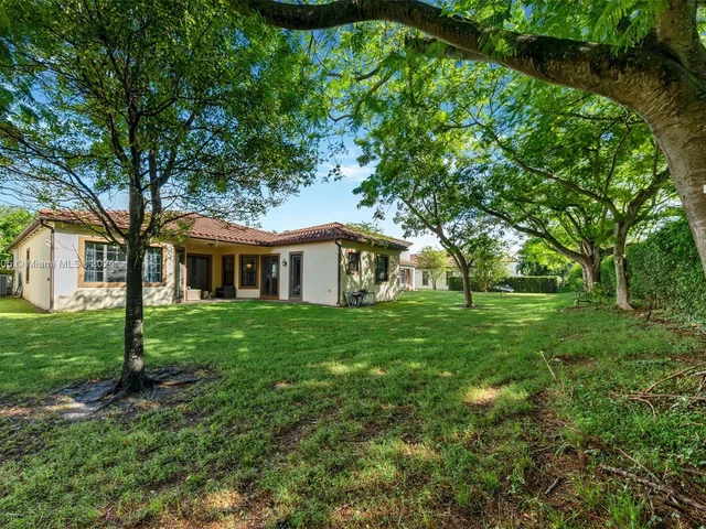 3695 NW 87th Ave, Cooper City FL 33024