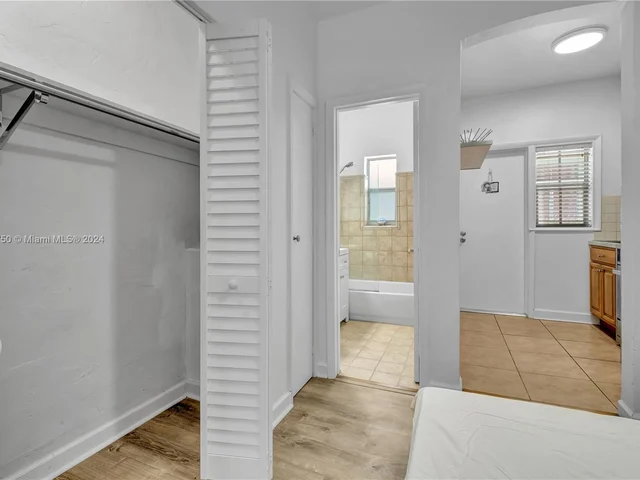 1561 Lenox Ave # 7, Miami Beach FL 33139