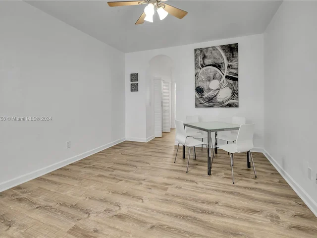 1561 Lenox Ave # 7, Miami Beach FL 33139