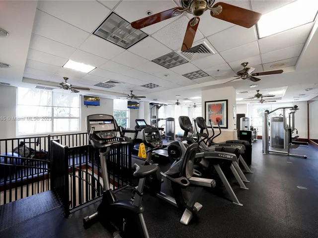 19501 W Country Club Dr # 07, Aventura FL 33180