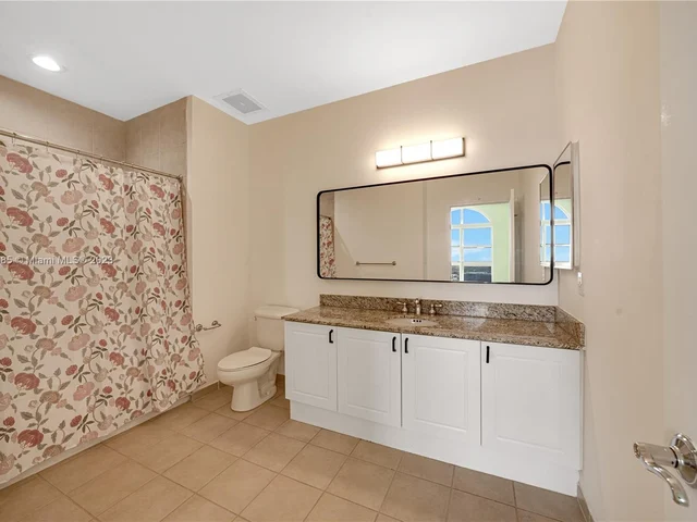 19501 W Country Club Dr # 07, Aventura FL 33180