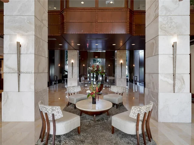 19501 W Country Club Dr # 07, Aventura FL 33180