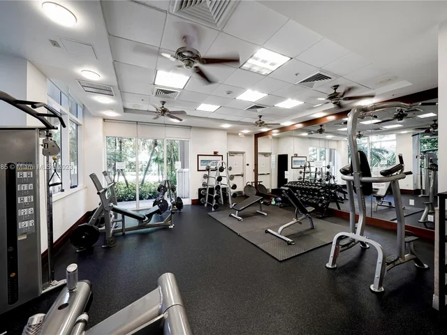 19501 W Country Club Dr # 07, Aventura FL 33180