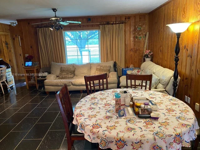 20250 SW 155th Ave, Miami FL 33187