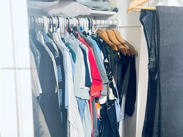 3671 SW 10th St # 9B, Miami FL 33135