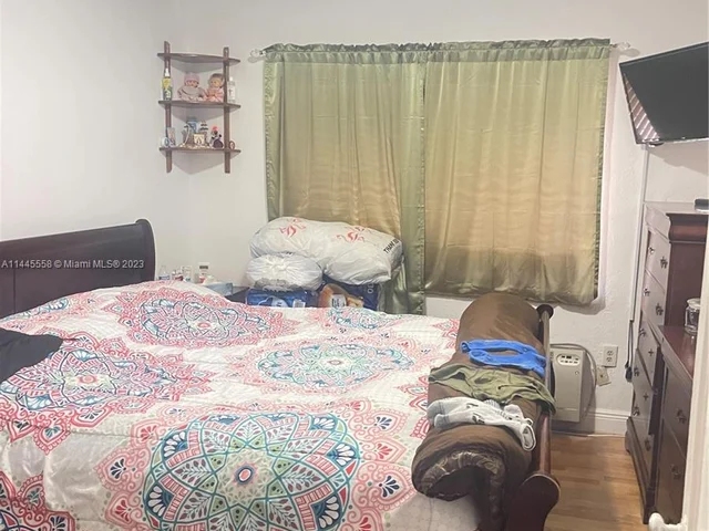 3671 SW 10th St # 9B, Miami FL 33135