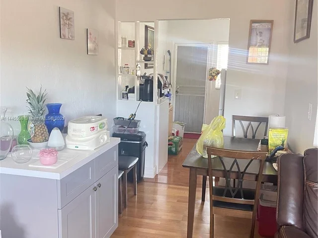 3671 SW 10th St # 9B, Miami FL 33135