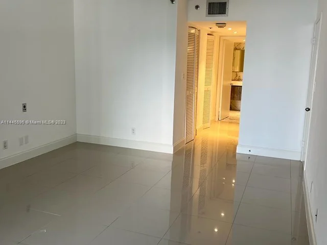 1717 N Bayshore Dr # 1638, Miami FL 33132