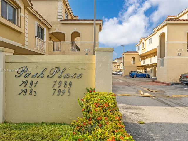 7989 NW 8th St # 110, Miami FL 33126