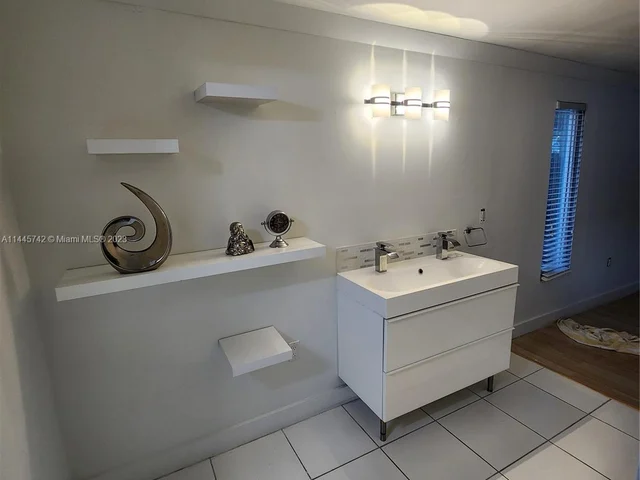 14411 SW 288th St, Homestead FL 33033